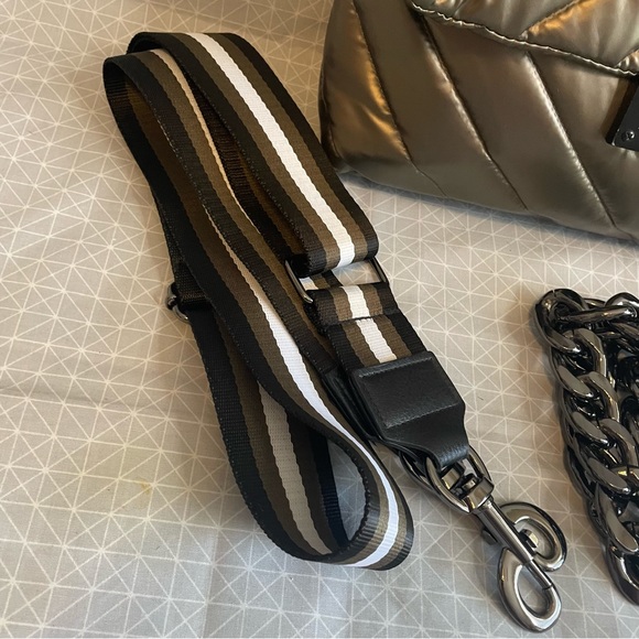 Think Royln The Limelight Crossbody Bag in Metallic Pearl Pyrite - Picture 4 of 12